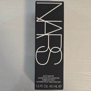 NARS Soft Matte Complete Foundation in Patagonia